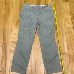 Old Navy light grey capris size 2